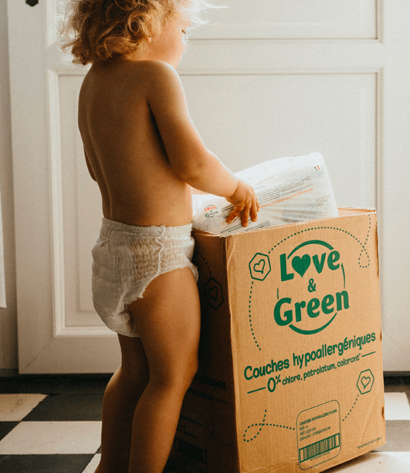Love and Green T4+ | 6 paquets par carton - 42 couches par paquet